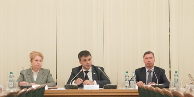 Дмитрий Морозов провел первое заседание Экспертного совета по редким (орфанным) заболеваниям